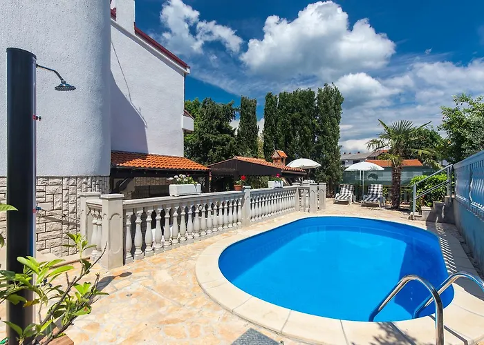 Apartments Pavic