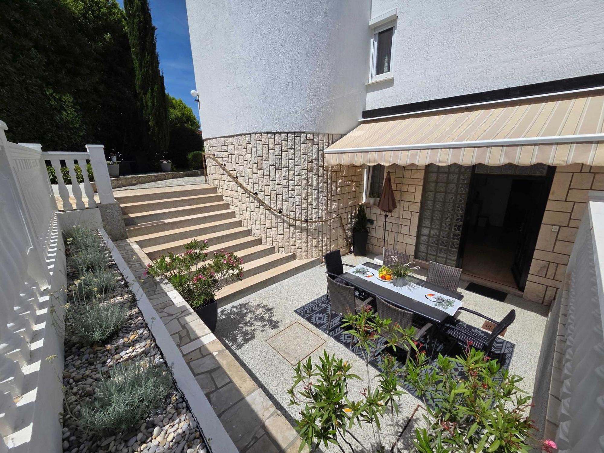 Pavic Apartament *