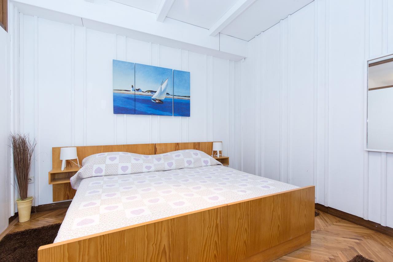 Pavic Apartment *