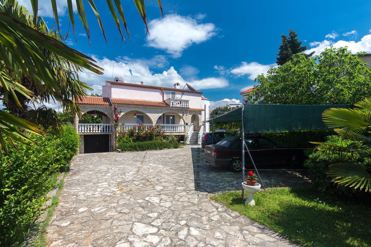 Pavic Apartmán *
